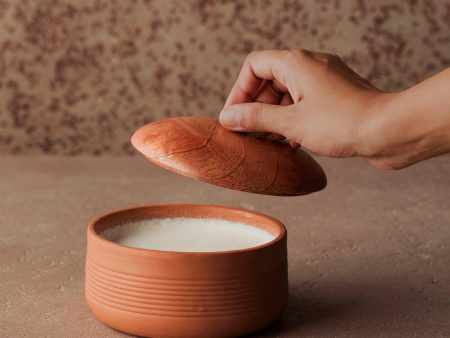 terracotta curd setter with wooden lid- small Online Hot Sale